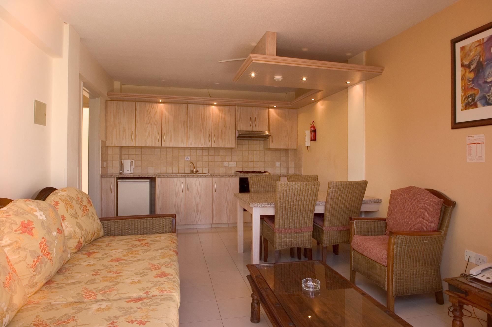 Senator Hotel Apartments - Adults Only Agia Napa Buitenkant foto