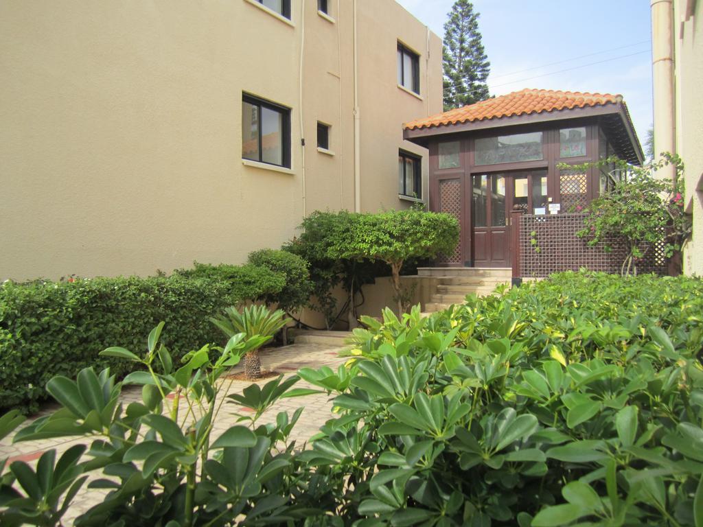Senator Hotel Apartments - Adults Only Agia Napa Buitenkant foto