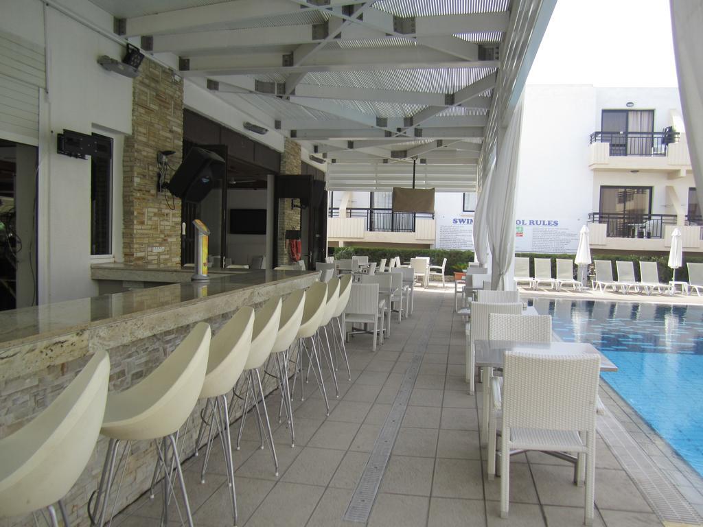 Senator Hotel Apartments - Adults Only Agia Napa Buitenkant foto