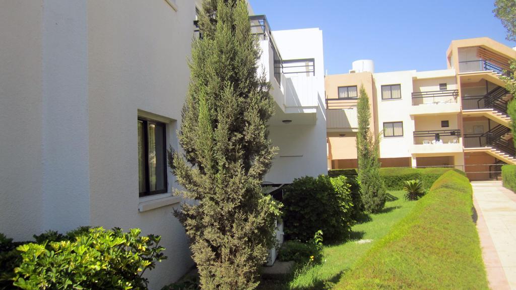 Senator Hotel Apartments - Adults Only Agia Napa Buitenkant foto