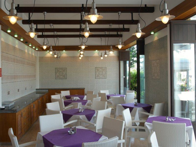 Senator Hotel Apartments - Adults Only Agia Napa Buitenkant foto
